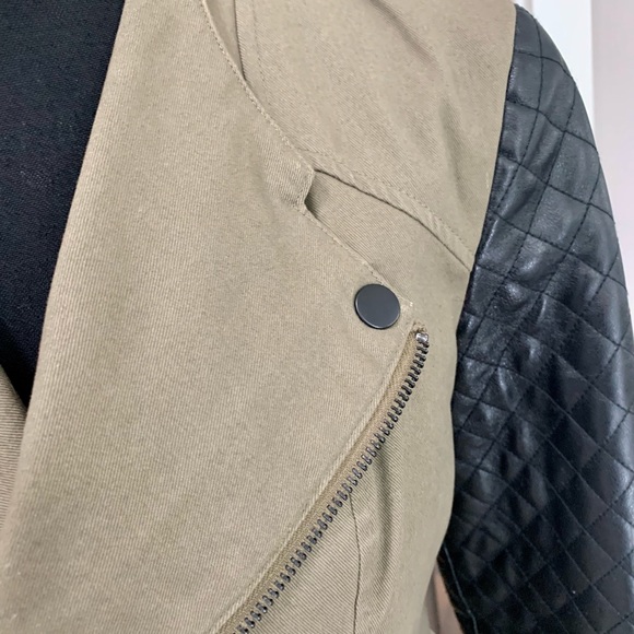 Size Small Walter Baker Jacket with Faux Leather Sleeves - Picture 5 of 8